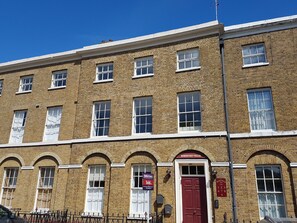 บริเวณภายนอก