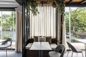 Petit déjeuner buffet compris tous les jours