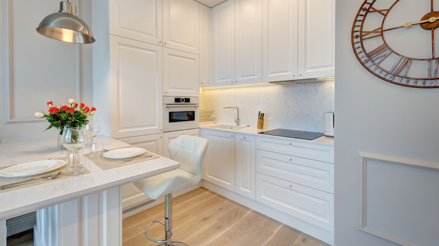 Live & Travel Apartments