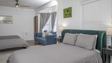 Suite, Shared Bathroom | Bed sheets