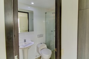Apartment, 1 Double Bed with Sofa bed | Bathroom