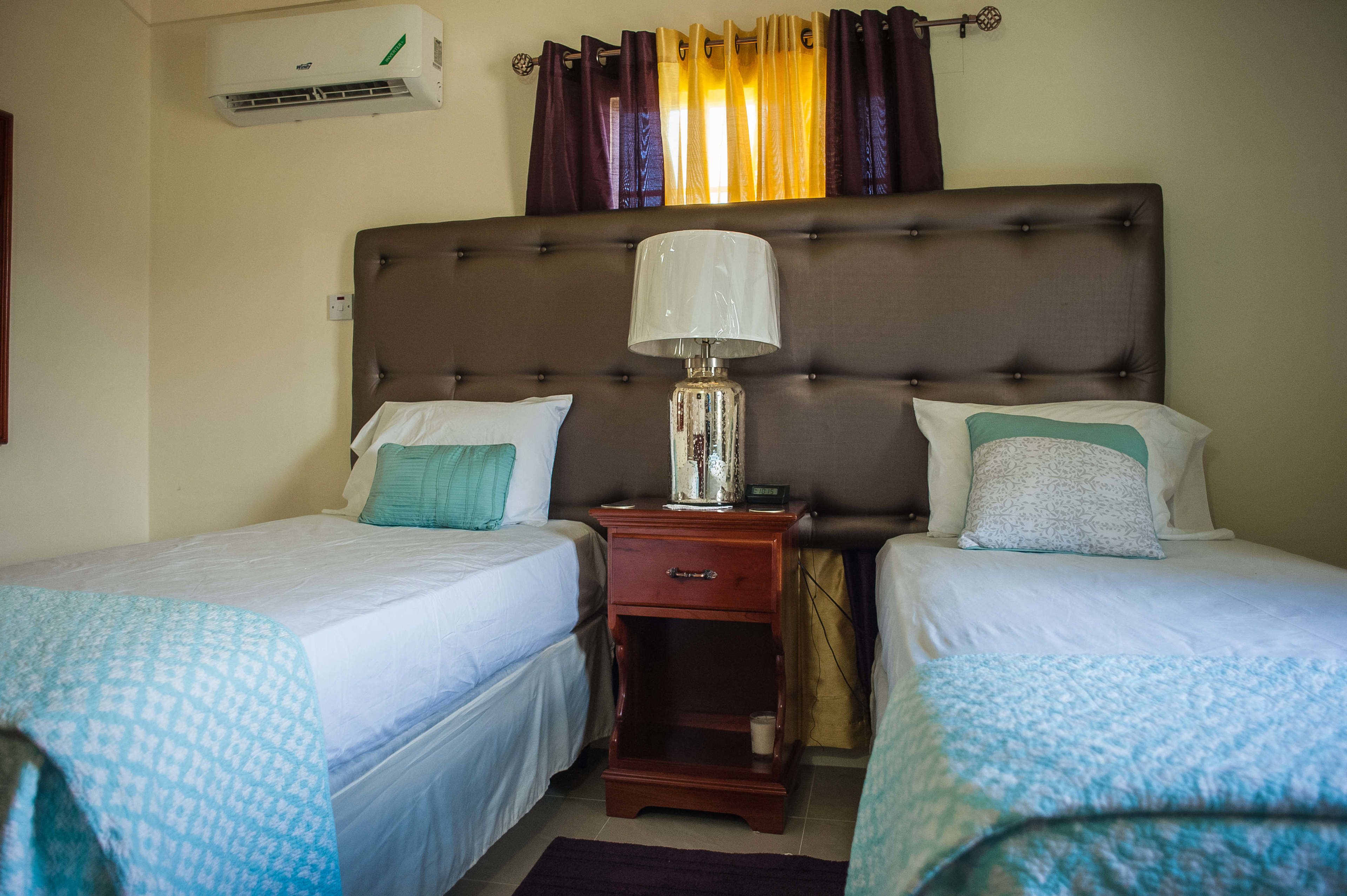 Comfort Cottage, 3 Bedrooms, Accessible, Pool Access | 3 bedrooms, in-room safe, iron/ironing board, free WiFi