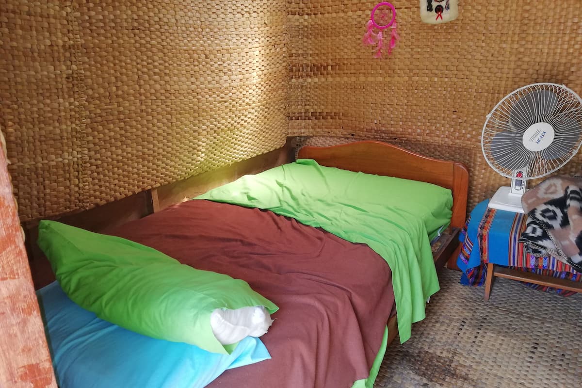 Shared Dormitory, Mixed Dorm, Shared Bathroom (2 pax)
