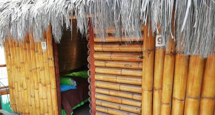 Enkanta Hospedaje - Hostel