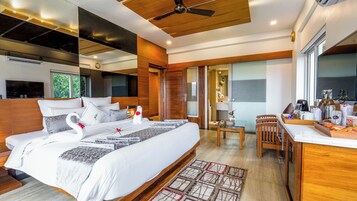 Presidential Suite | Premium bedding, pillowtop beds, minibar, in-room safe