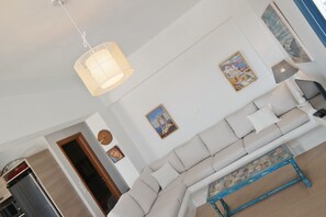 Televisión de pantalla plana