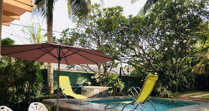 Sri Beach Bungalows and Villa