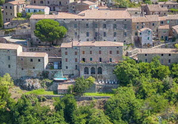 Front of property - Agriturismo Tenuta di Montemassi La Fattoria (Roccastrada)
