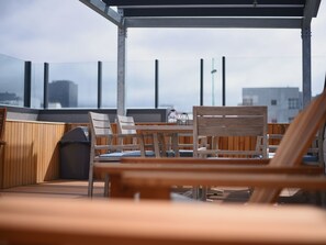 Sundeck - The Marion Hostel (Wellington)