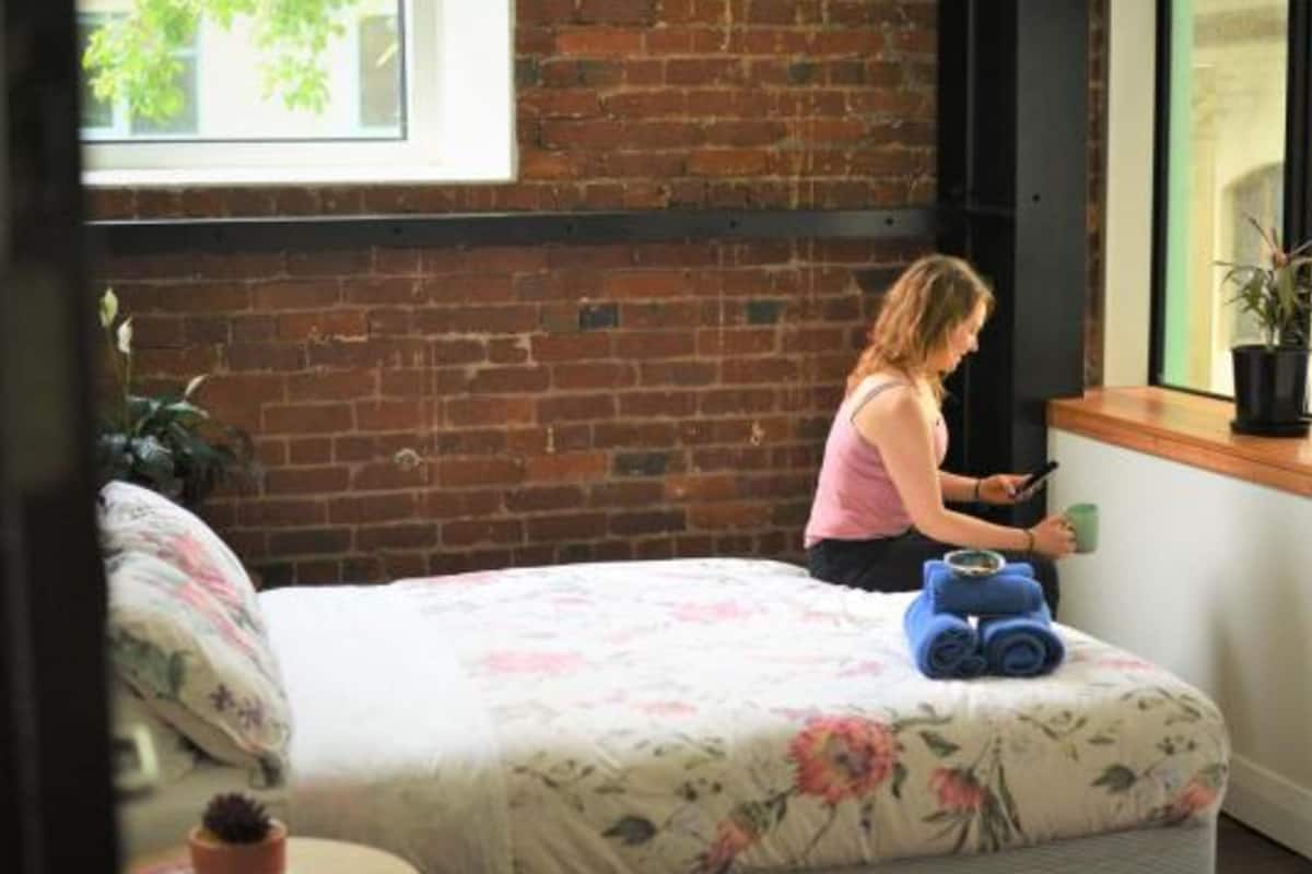 Large Double Room with Shared Bathroom | Blackout curtains, iron/ironing board (on request), free WiFi