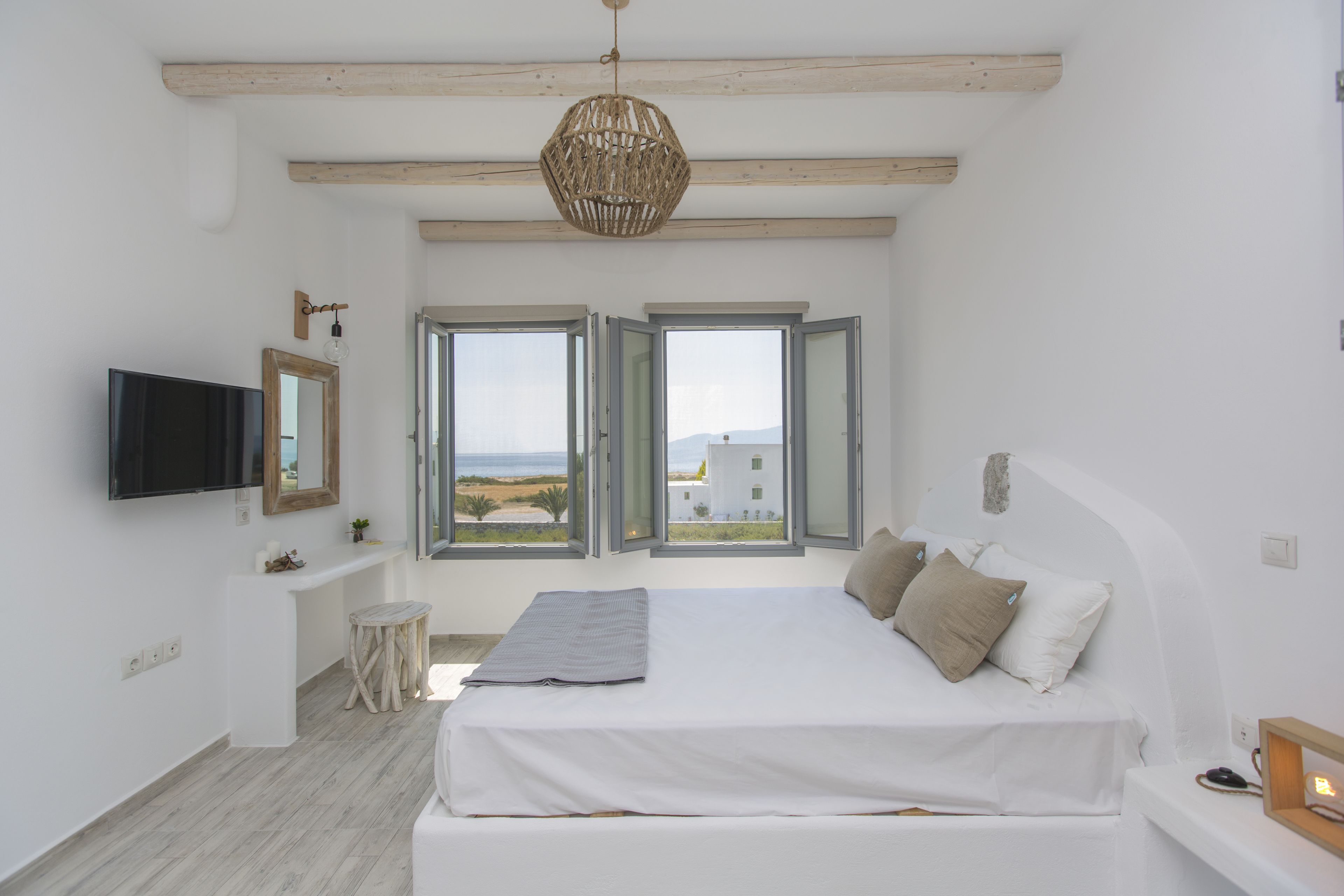 Villa, Beachfront (Elia) | In-room safe, soundproofing, iron/ironing board, free WiFi