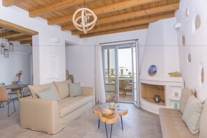 Villa, Beachfront (Iris) | Living room - Salinus Villas (Naxos)