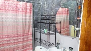 Comfort-Apartment, 2 Schlafzimmer | Badezimmer