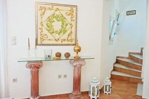 Living area - Deep Blue Villa (Naxos)