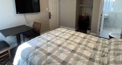 Griffith Park Motel - LA Hollywood Area