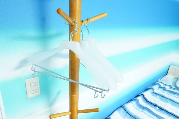 Desk, iron/ironing board, free wired internet - stay PIKO (Tokyo)