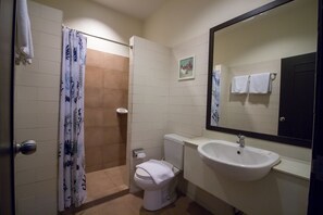 Bathroom - Jumbo House (Tha Sae)