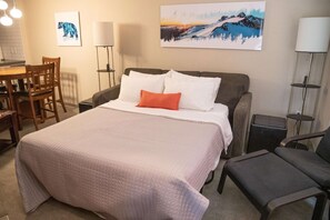 2 Schlafzimmer, Bügeleisen/Bügelbrett, WLAN