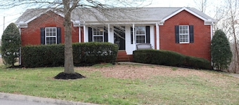 Spacious Home Close to Downtown Nashville