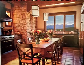 Dining - Spectacular Mountain Retreat (Tabernash)