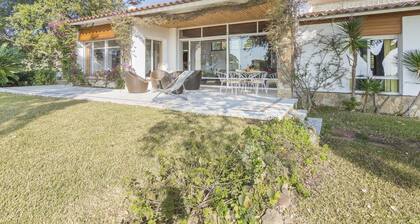 Casa Vista Mar für 16 Personen mit einem unglaublichen Garten- und Meerblick