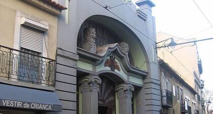 Apartment/ flat , view-point Tagus, castle, optional garage,WI-FI A/C