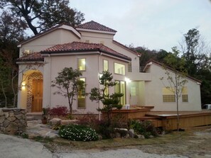 Front of property - Seolrem 9 (Yangyang)