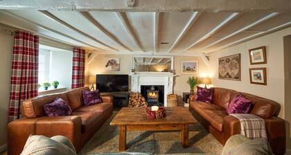 Thornhill Lodge - Luxury 18th C Coaching Inn - Nukkuu 8 + 2 ja 4 ensuite