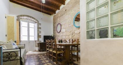 PARALLELA LUNGOMARE - Casa Margherita - three-room apartment with terrace on three levels