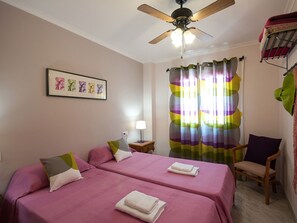 3 quartos, ferros/tábuas de passar roupa, berço de viagem, Wi-Fi