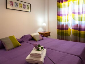 3 bedrooms, iron/ironing board, travel cot, WiFi - Obelisc-3, 3 DB ground-floor apartment near the beach. (Can Picafort)