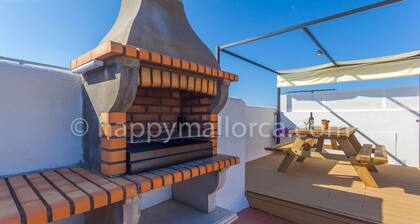 Obelisc-3, 3 DB ground-floor apartment near the beach.