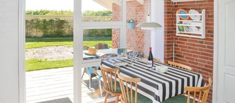 Stunning home in Hadsund with kitchen