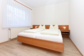 1 chambre, fer et planche à repasser, Wi-Fi