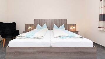 4 dormitoris, un bressol de viatge i wifi