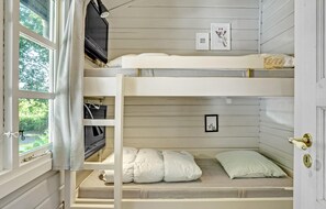 2 bedrooms, free WiFi