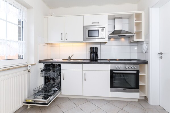 Fridge, microwave, oven, dishwasher
