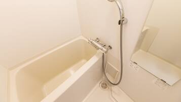 Dobbeltrom – standard | Bad | Separat badekar og dusj og dype avslapningsbadekar