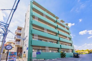 Exterior - Mr.KINJO EMINENCE INN MAKISHI (Naha)