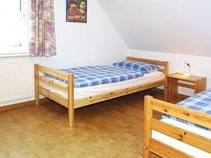 Unclassified image, 4 of 17, button