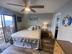 2 camere, ferro/asse da stiro, Wi-Fi gratuito, lenzuola