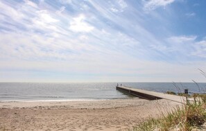 Nära stranden och fiske