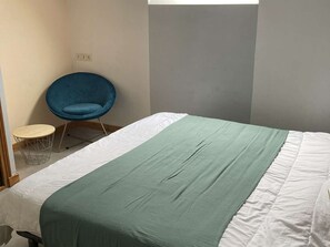 3 chambres, accès au Wi-Fi (inclus)