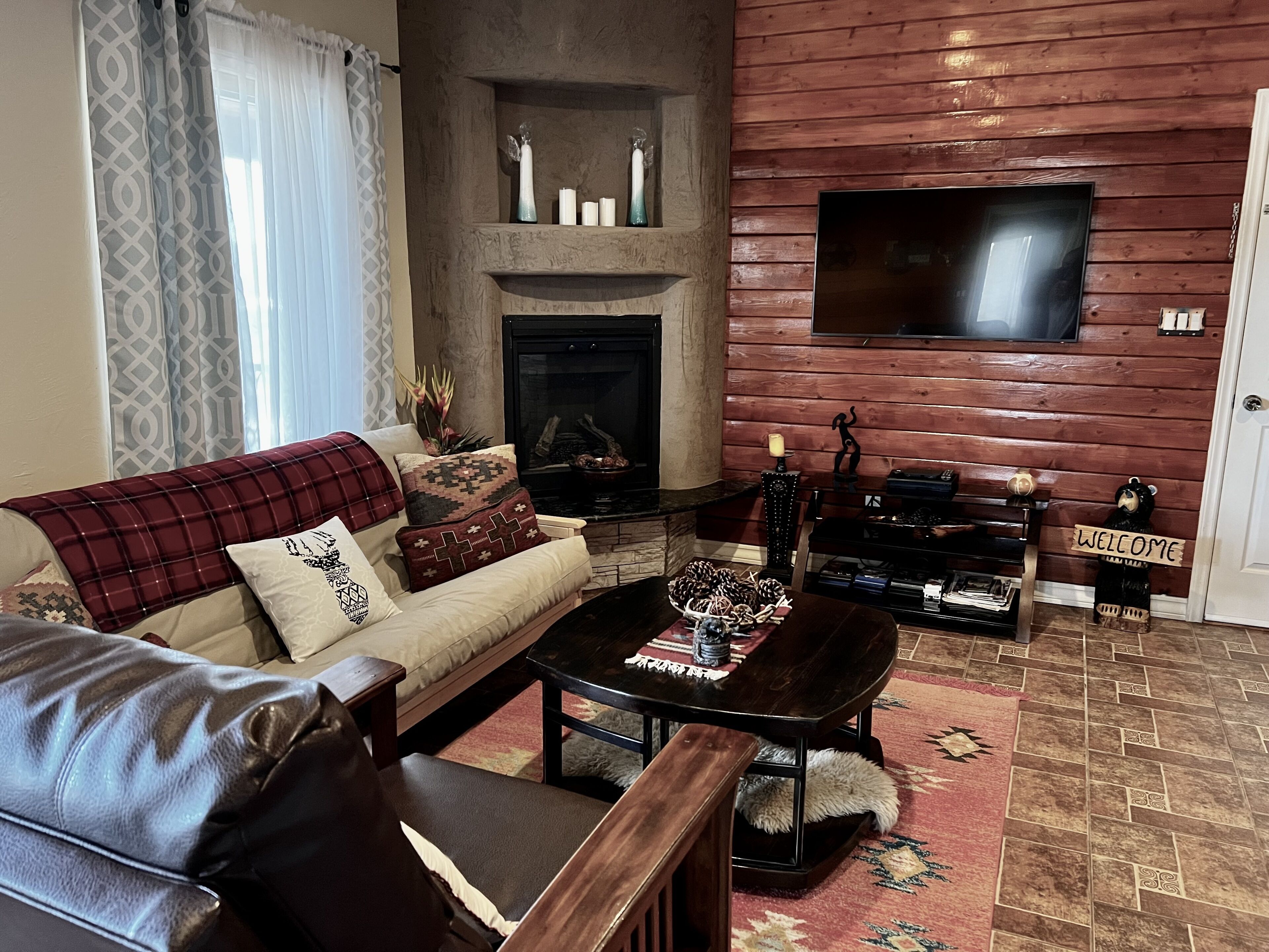 Smart TV, DVD player, video library