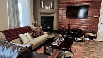 Smart TV, DVD player, video library