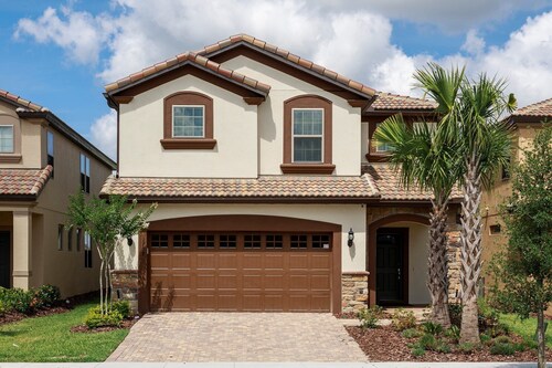 6BR Villa with Pool in Windsor at Westside Resort, Near Disney World