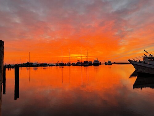 WATERVIEW!!  Available for short term rental and month to month rental!