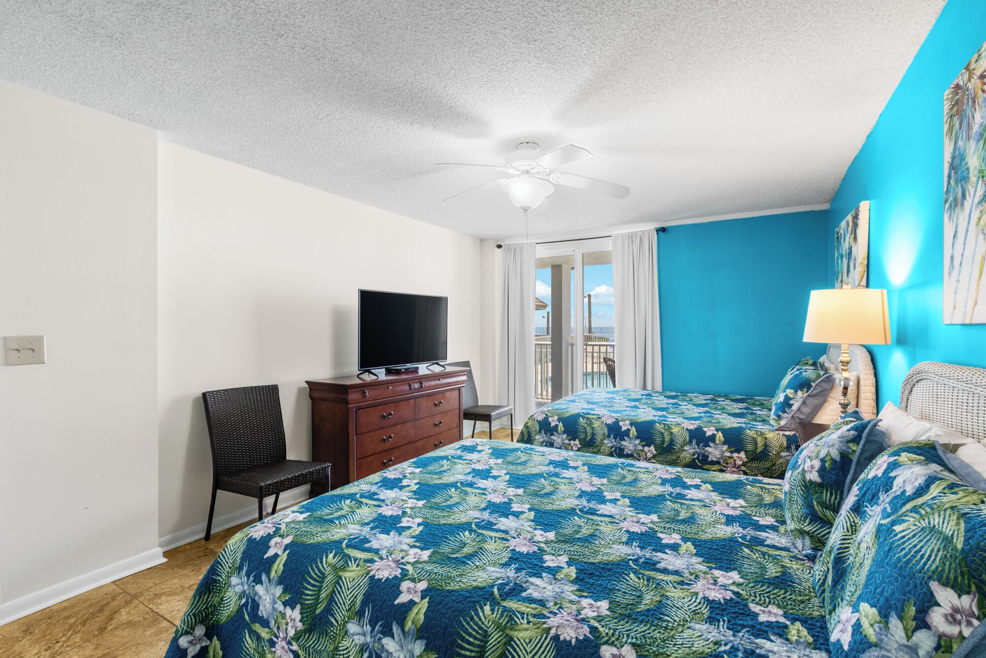 2 bedrooms, iron/ironing board, WiFi (free), bed sheets
