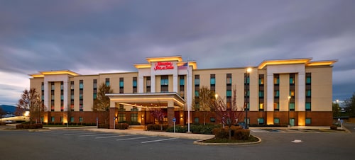 Hampton Inn &  Suites Grants Pass