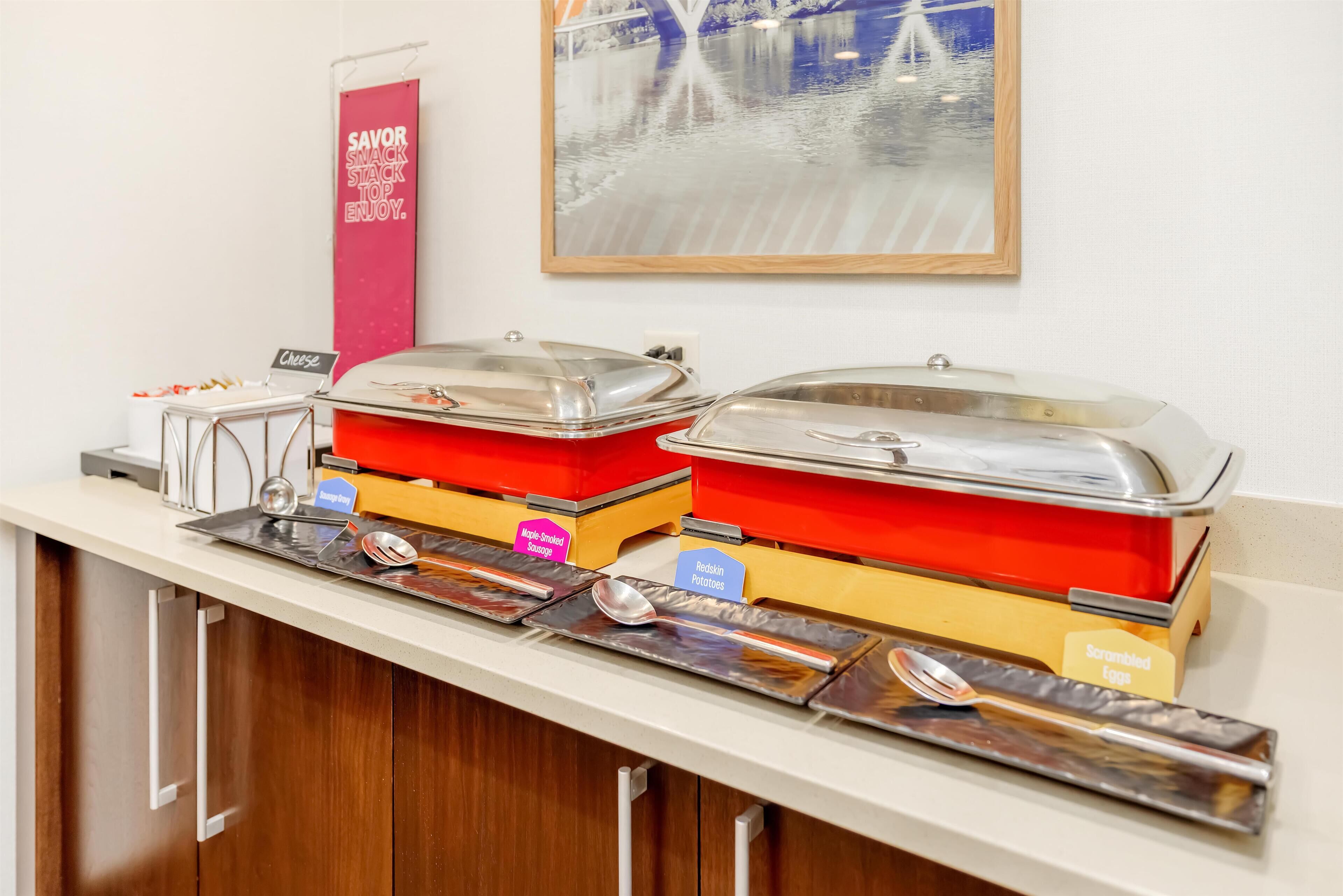 Free daily buffet breakfast 